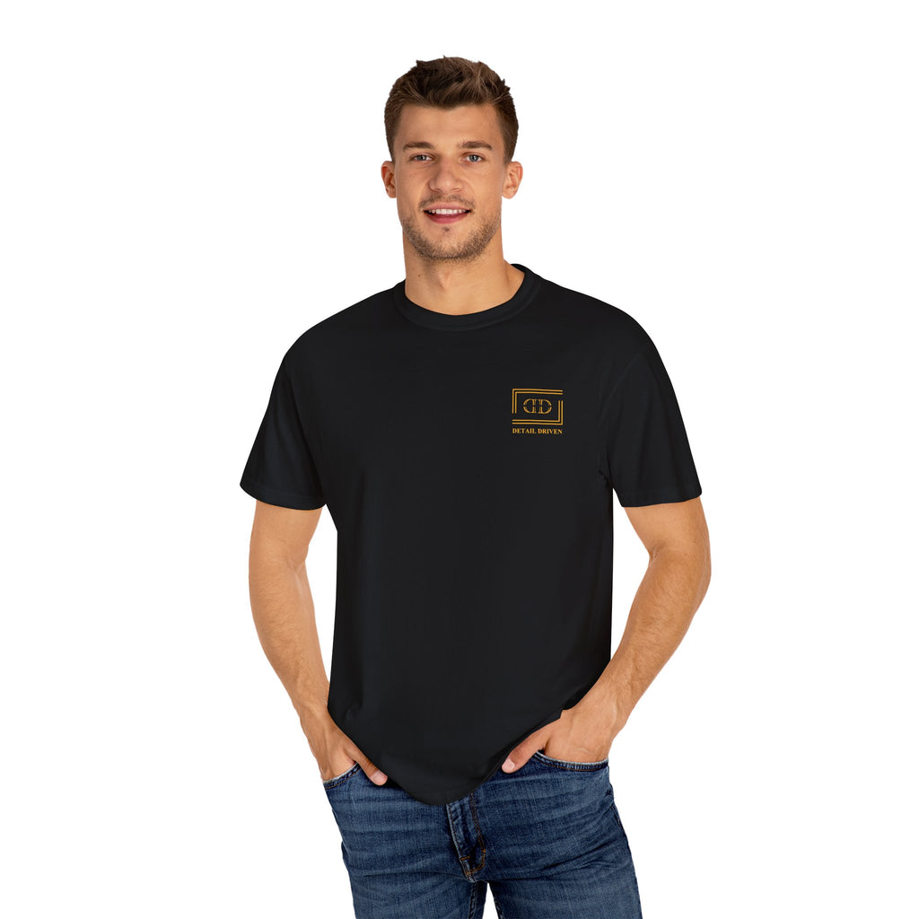 DETAIL DRIVEN | Simple Black Tee