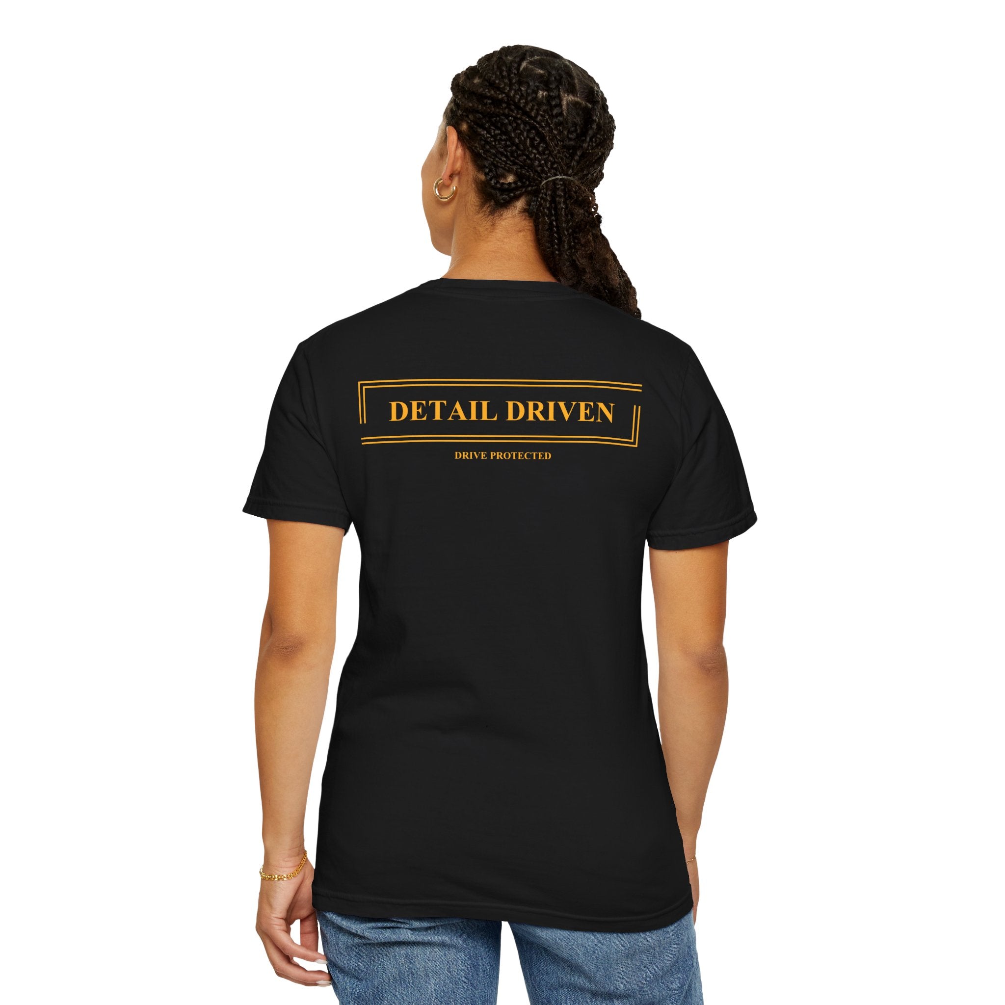 DETAIL DRIVEN | Simple Black Tee